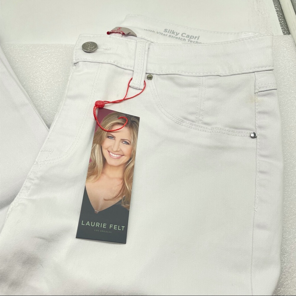 1X Laurie Felt Regular Colored Silky Denim Capri Pull On Jeans White Plus - Picture 4 of 15